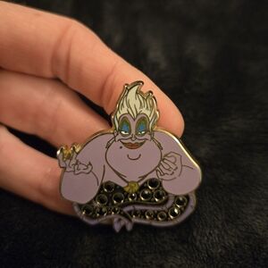 Ursula Pin